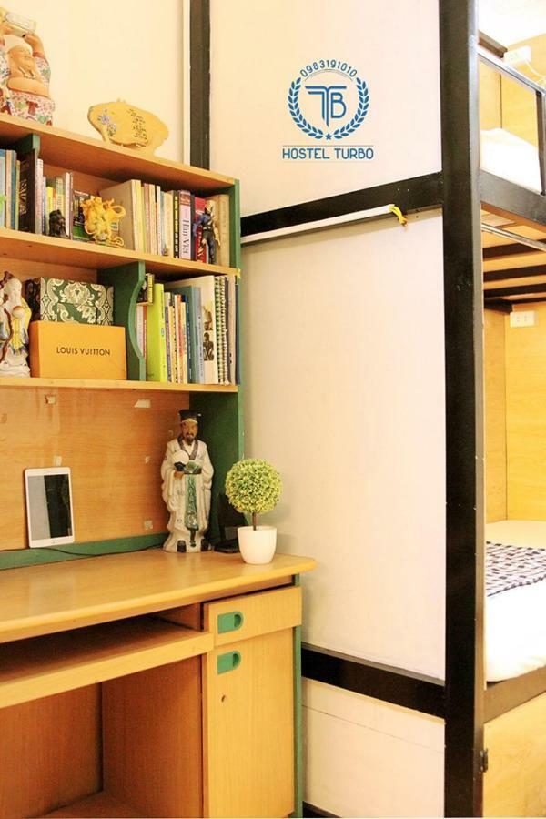 Hostel Turbo Ханой Екстериор снимка