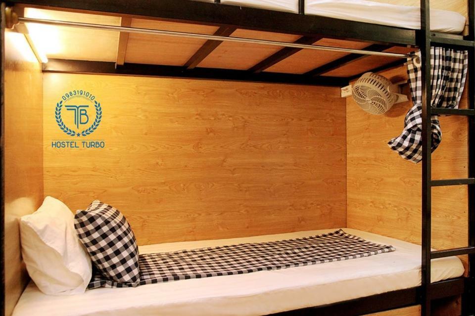 Hostel Turbo Ханой Екстериор снимка